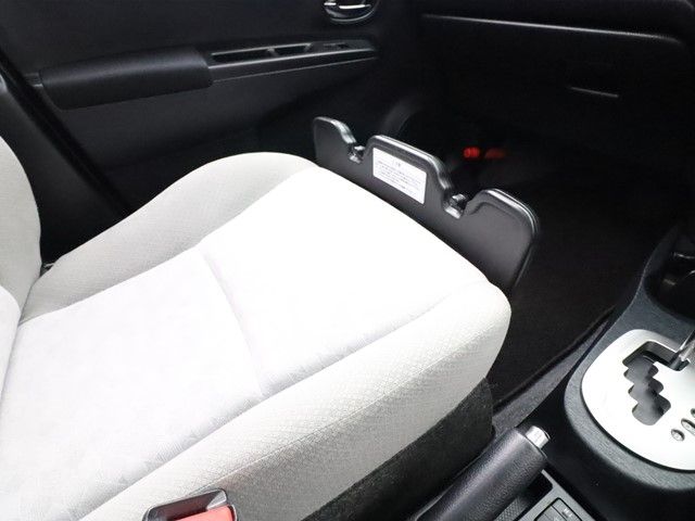Toyota VITZ 2011-03 188883-16