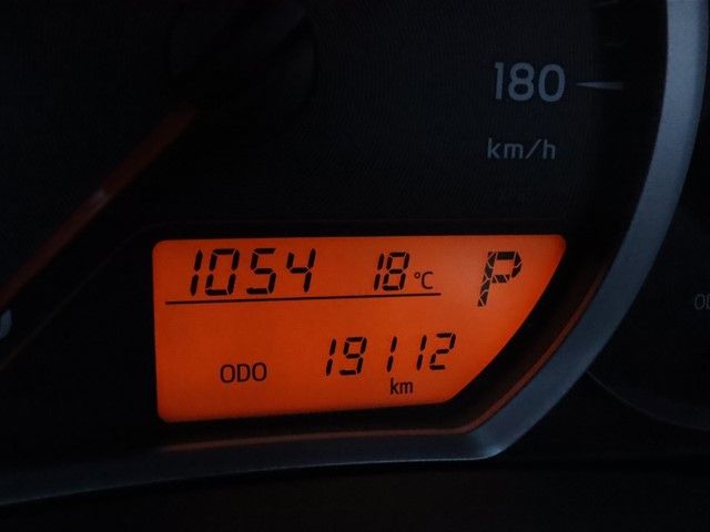 Toyota VITZ 2011-03 188883-28