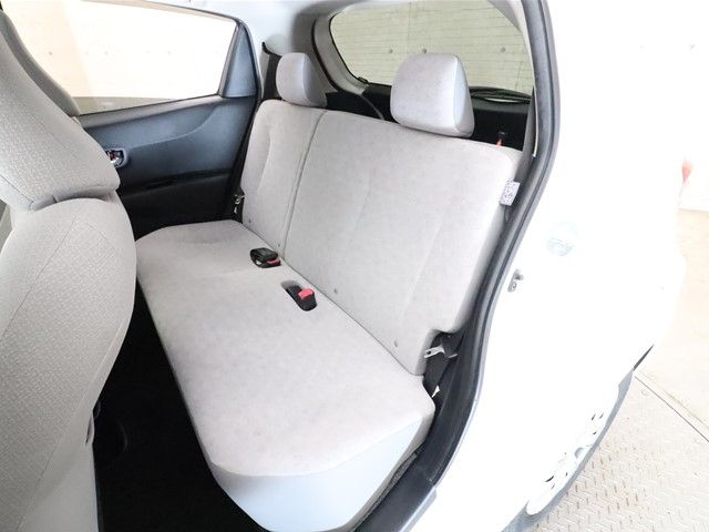 Toyota VITZ 2011-03 188883-6