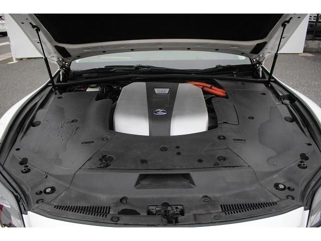 Lexus LS 2018-09 194229-17
