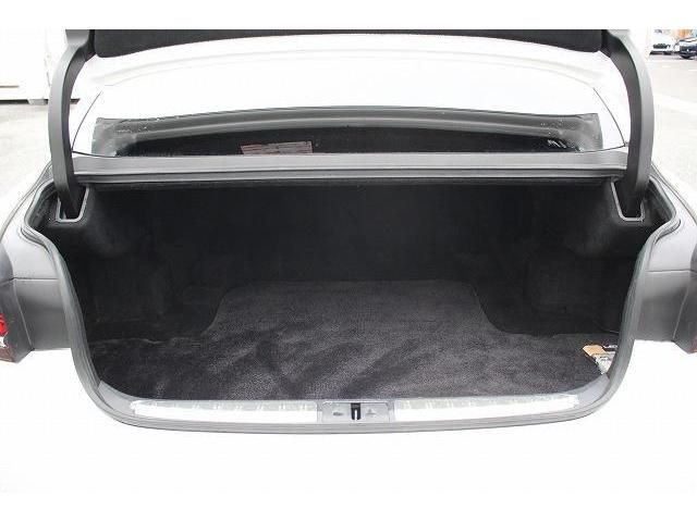 Lexus LS 2018-09 194229-16