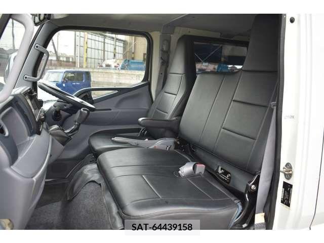 Mitsubishi CANTER 2016-03 215012-14