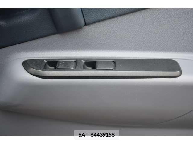 Mitsubishi CANTER 2016-03 215012-8
