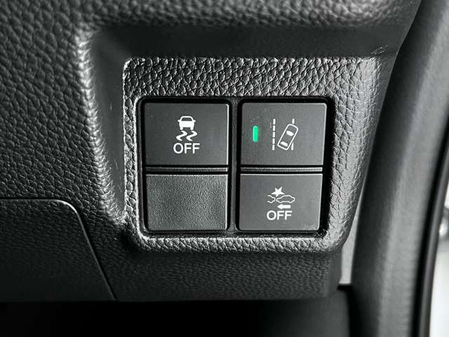 Honda N BOX CUSTOM 2018-09 539-15