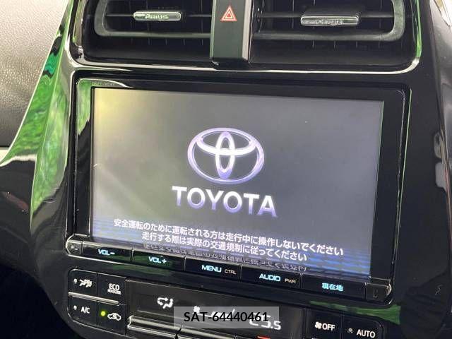 Toyota PRIUS 2016-03 221545-2