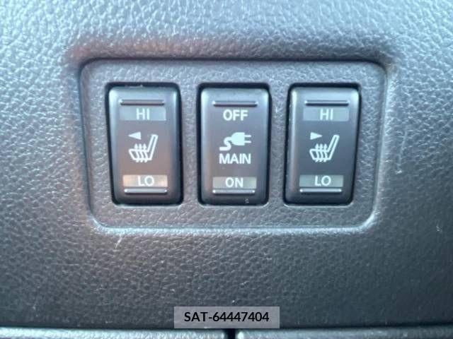 Nissan ELGRAND 2014-02 390642-6
