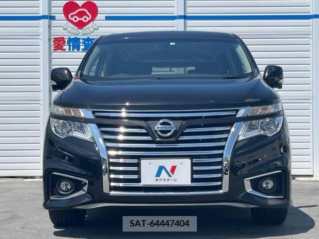 Nissan ELGRAND 2014-02 390642-15