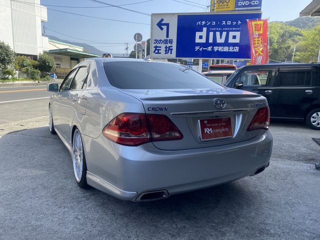 Toyota CROWN SEDAN 2009-07 3575-6