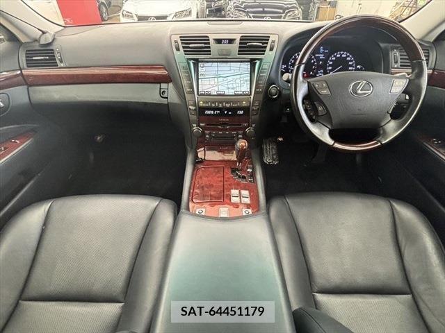 Lexus LS 2007-06 334261-1