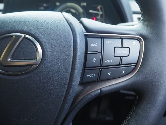 Lexus UX 2020-05 2595-17
