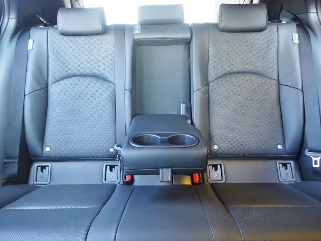 Lexus UX 2020-05 2595-12