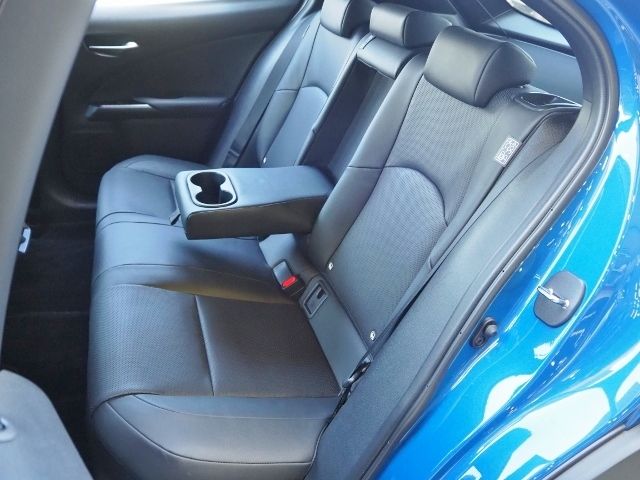 Lexus UX 2020-05 2595-13