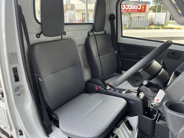 Nissan CLIPPER 2019-10 16465-17