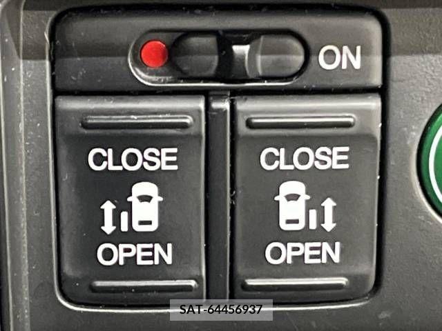 Honda ODYSSEY 2016-08 220335-4