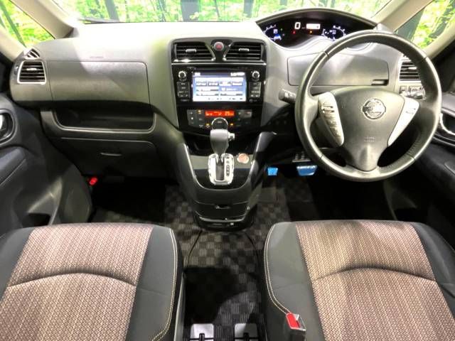Nissan SERENA 2014-11 26923-1
