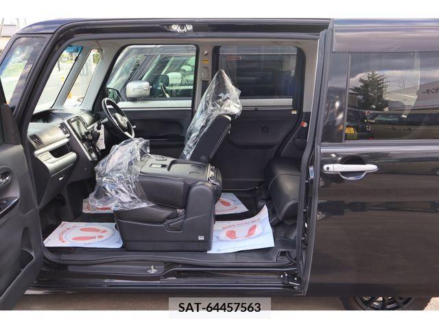 Daihatsu TANTO CUSTOM 2018-10 310360-4