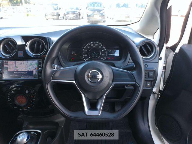 Nissan NOTE 2019-03 213775-11
