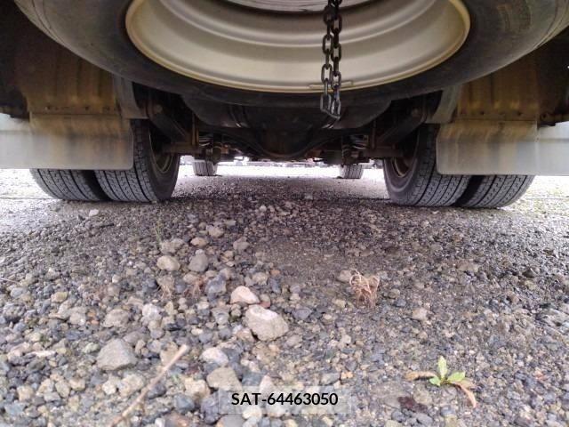 Toyota COASTER 2017-03 264513-26