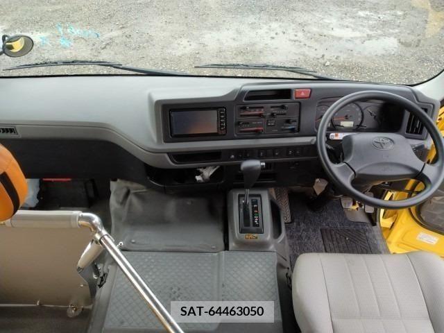 Toyota COASTER 2017-03 264513-7
