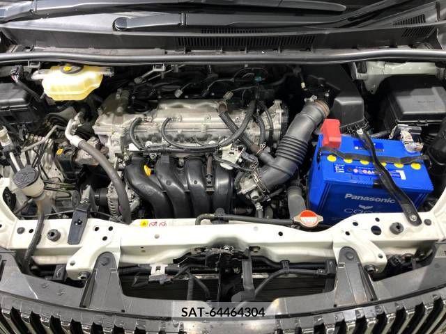 Toyota ESQUIRE 2017-07 359790-19