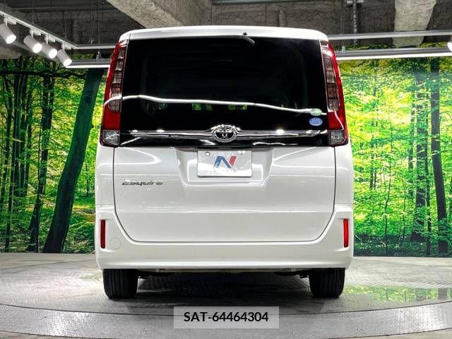 Toyota ESQUIRE 2017-07 359790-16