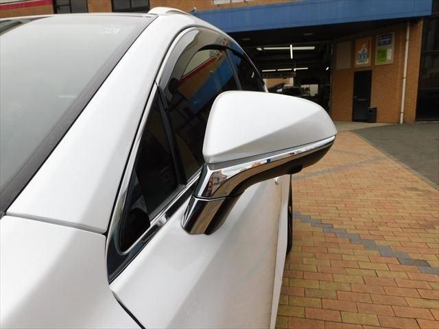 Lexus NX 2019-01 194723-4