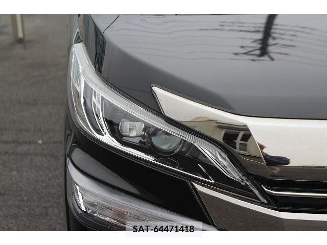Toyota VELLFIRE 2015-04 223955-10