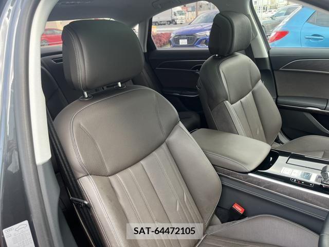 Audi A8 2022-07 213071-12