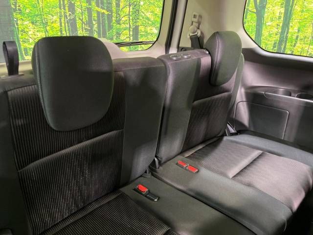 Nissan SERENA 2016-10 18777-10