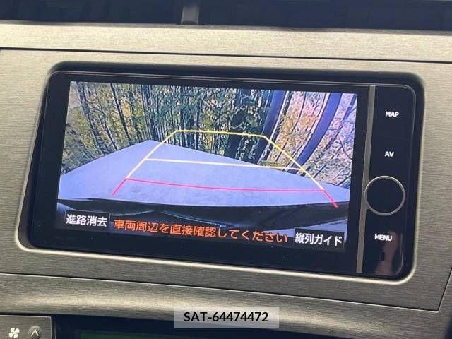 Toyota PRIUS 2013-05 382778-3