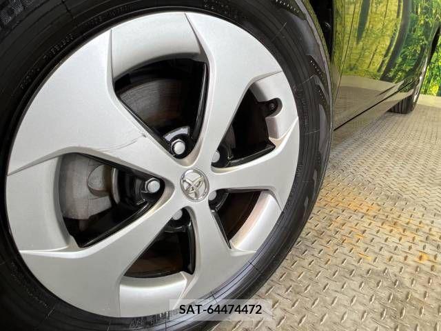 Toyota PRIUS 2013-05 382778-12