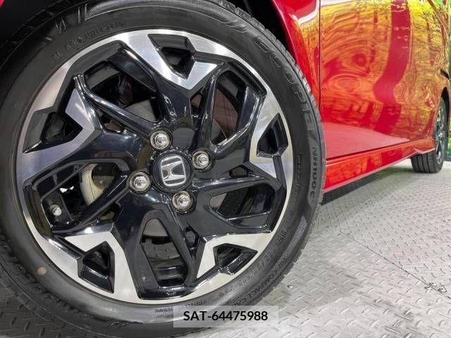Honda N BOX CUSTOM 2019-12 235519-13