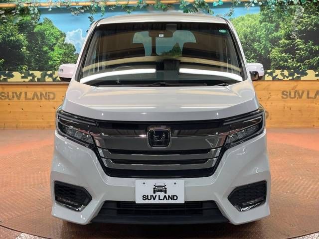 Honda e 2020-09 23695-15