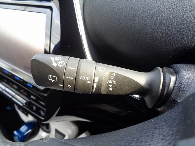 Toyota PRIUS 2016-06 27001-21