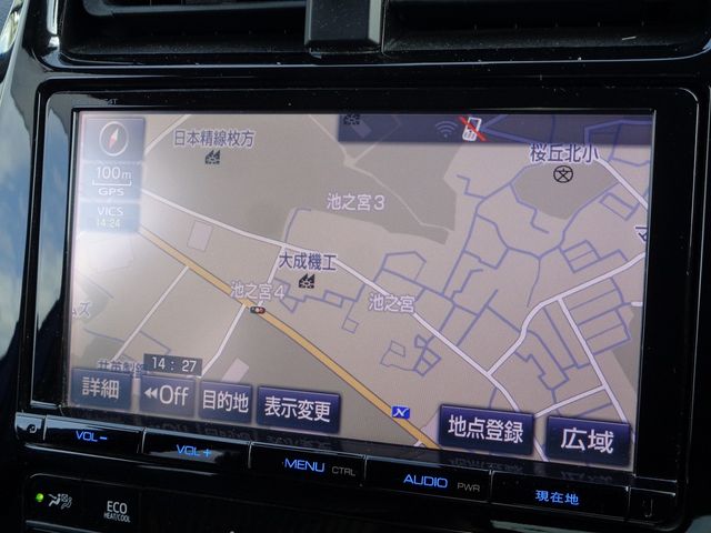Toyota PRIUS 2016-06 27001-11
