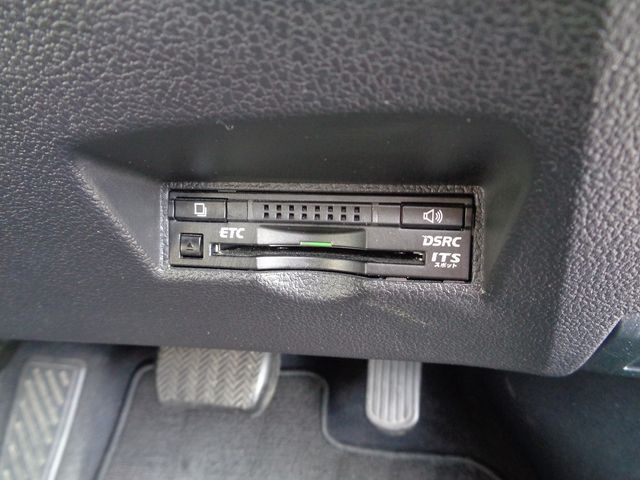 Toyota PRIUS 2016-06 27001-16