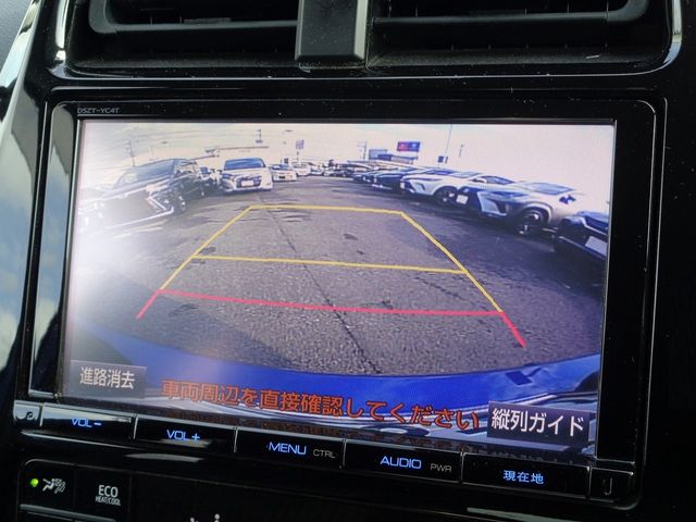 Toyota PRIUS 2016-06 27001-12