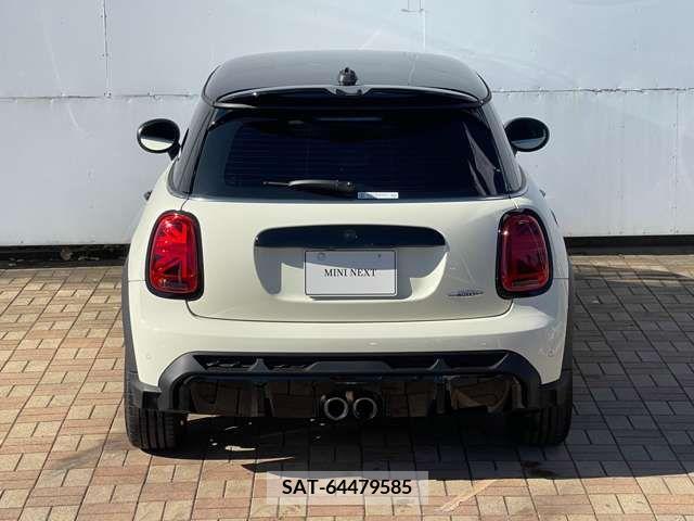 Bmw MINI 2021-07 208173-12