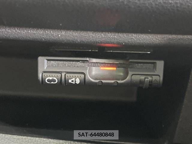 Nissan MARCH 2013-09 397185-4