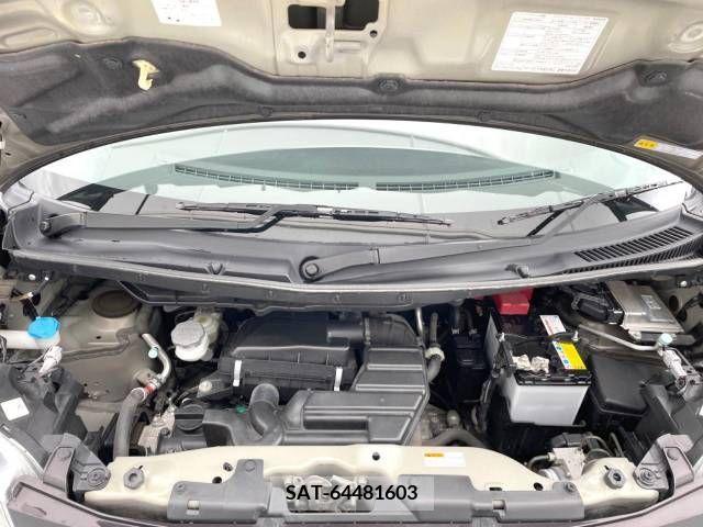 Suzuki SPACIA 2017-06 285639-17