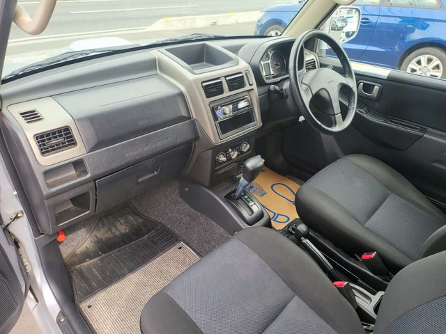 Mitsubishi PAJERO MINI 2006-05 5172-16