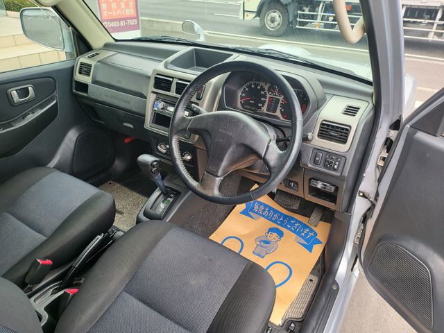 Mitsubishi PAJERO MINI 2006-05 5172-2