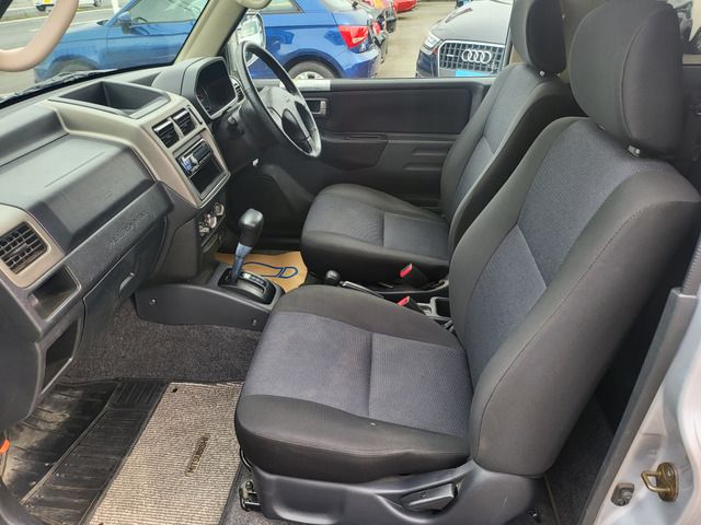 Mitsubishi PAJERO MINI 2006-05 5172-15