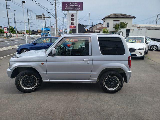 Mitsubishi PAJERO MINI 2006-05 5172-6