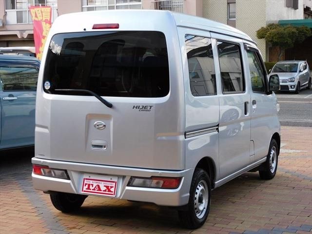 Daihatsu HIJET CARGO 2020-10 180682-3