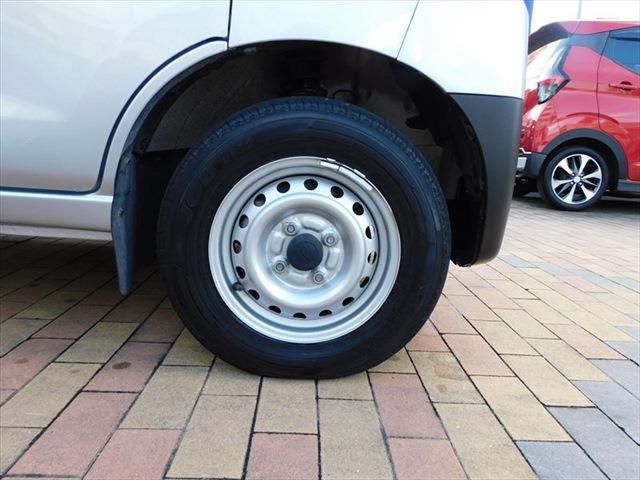 Daihatsu HIJET CARGO 2020-10 180682-9