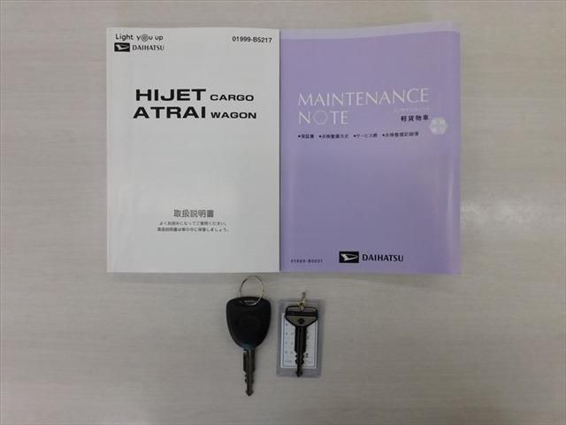 Daihatsu HIJET CARGO 2020-10 180682-12