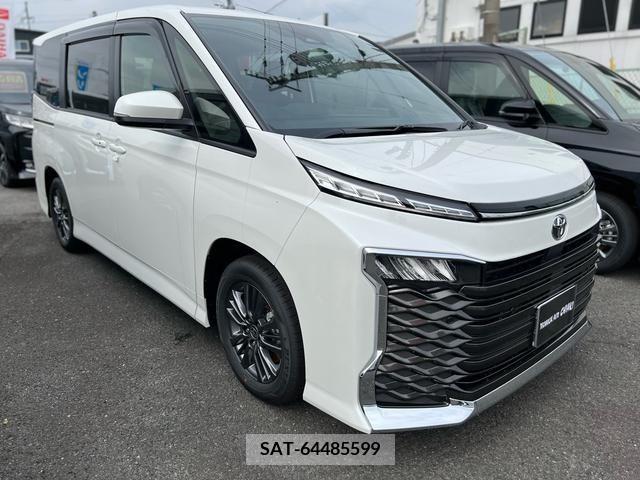 Toyota VOXY 2024-03 226813-1