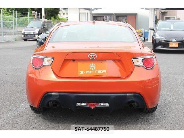 Toyota 86 2013-11 352474-3