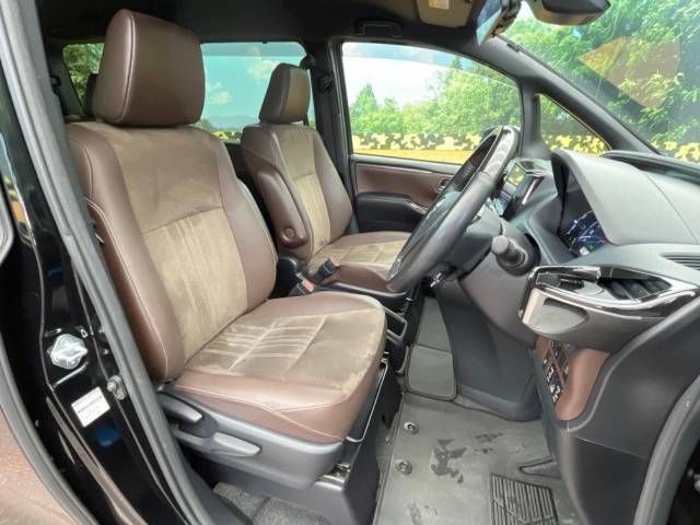 Toyota ESQUIRE 2020-04 194215-7